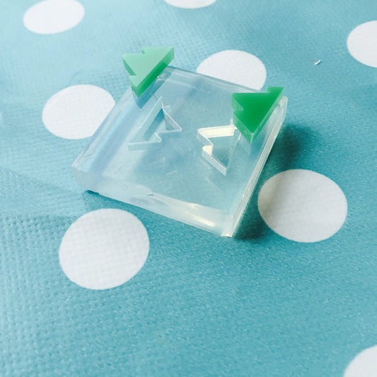 12MM Silicone Earring Mountain Stud Mold - EM154