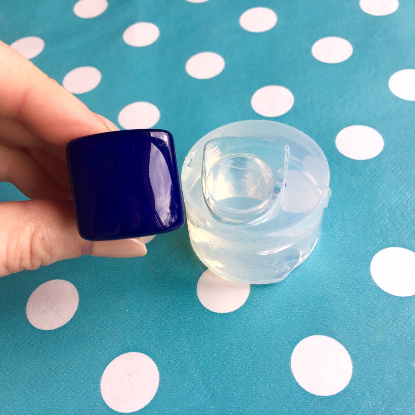 Silicone Ring Mold - Chunky Square Size US 7 , 8 8.5 , 10