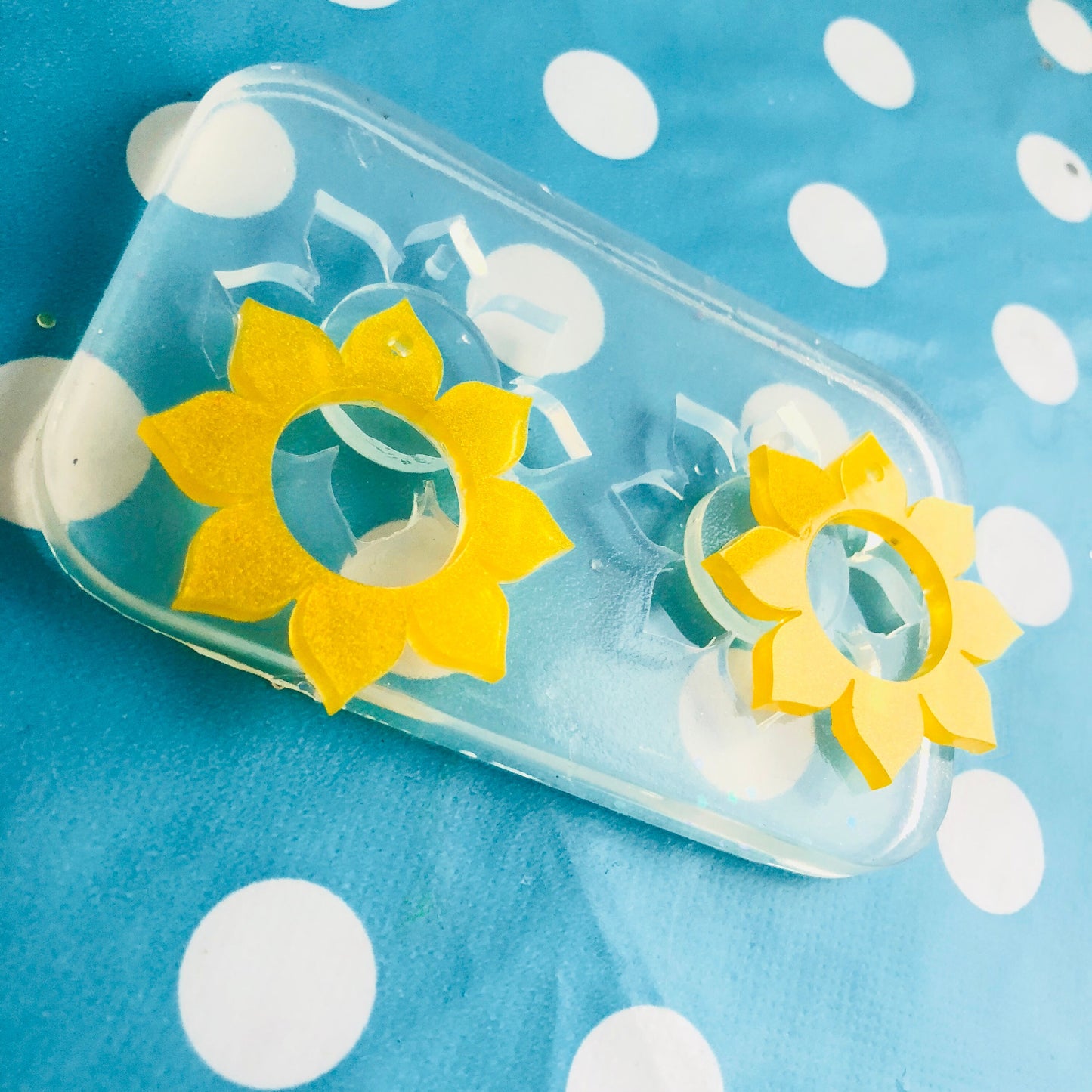 40mm Silicone Sunflower Earring Mold