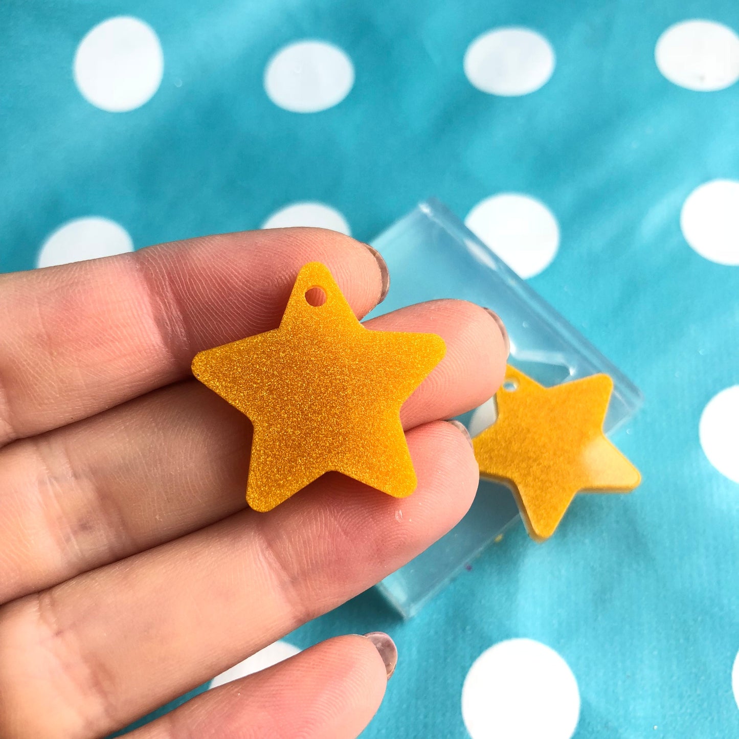 25mm Flat Star Silicone Earring Mold - Charm Mould Resin Pendant Crafter Shape EM331