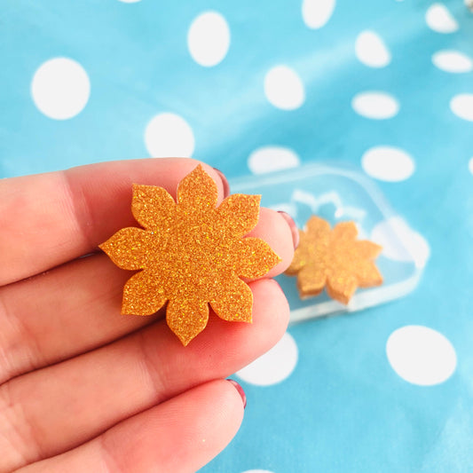 30mm Silicone Flower Stud Earring Mold - Resin Mould Crafter