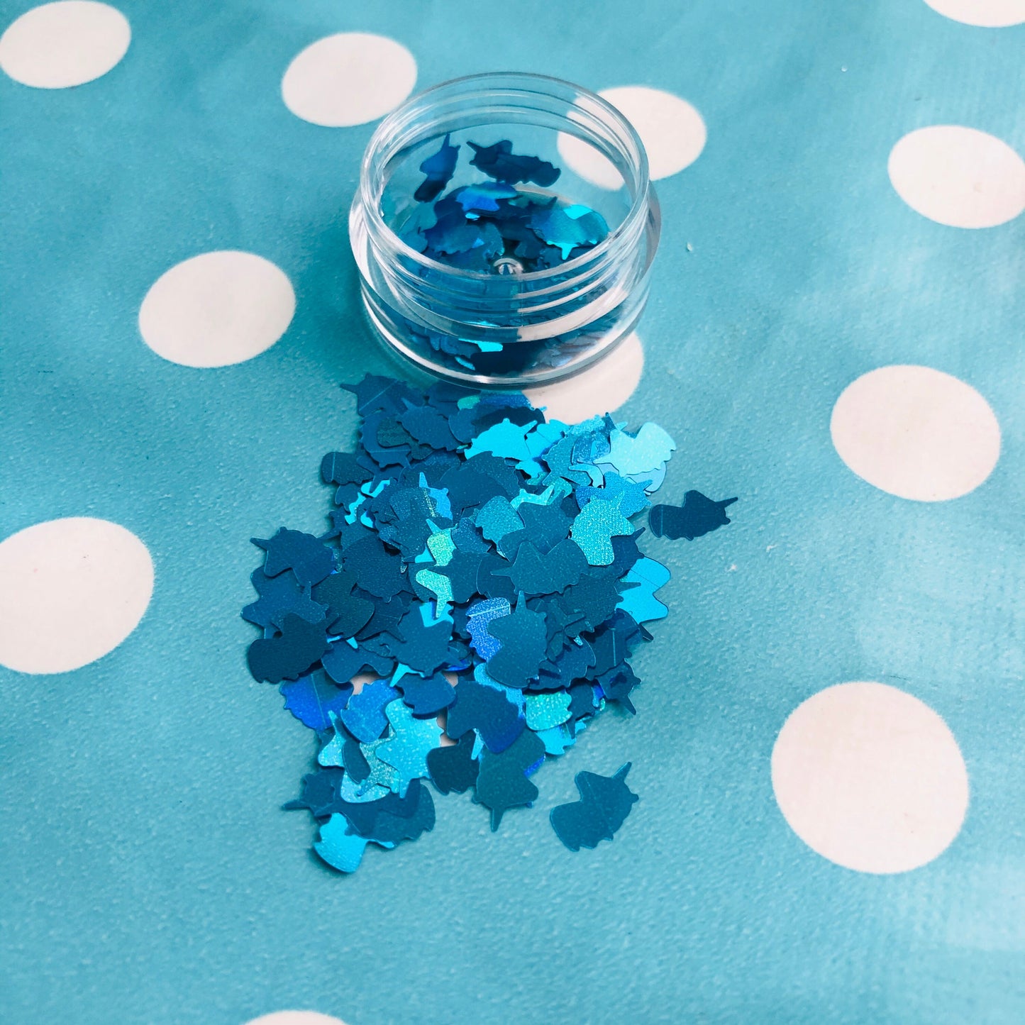 Teal Unicorn Confetti: 8mm x 5mm