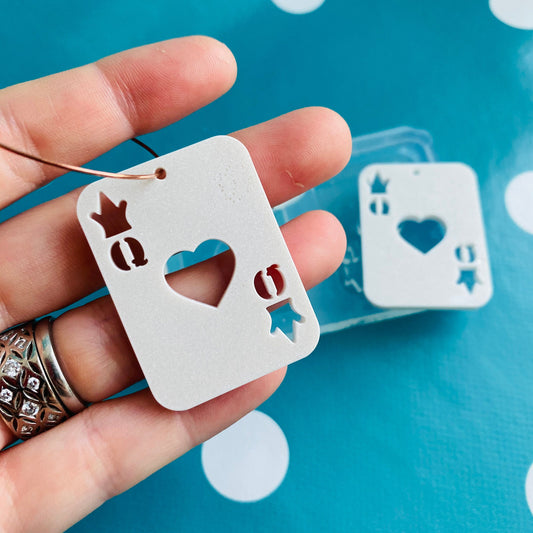 Queen of Hearts Playing Silicone Dangle Earring Mold - EM528