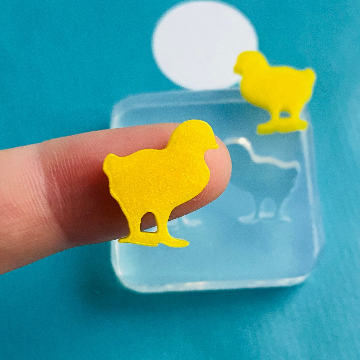 15mm Silicone Chick Stud Earring Mold - Earrings Resin Crafter Mould EM545
