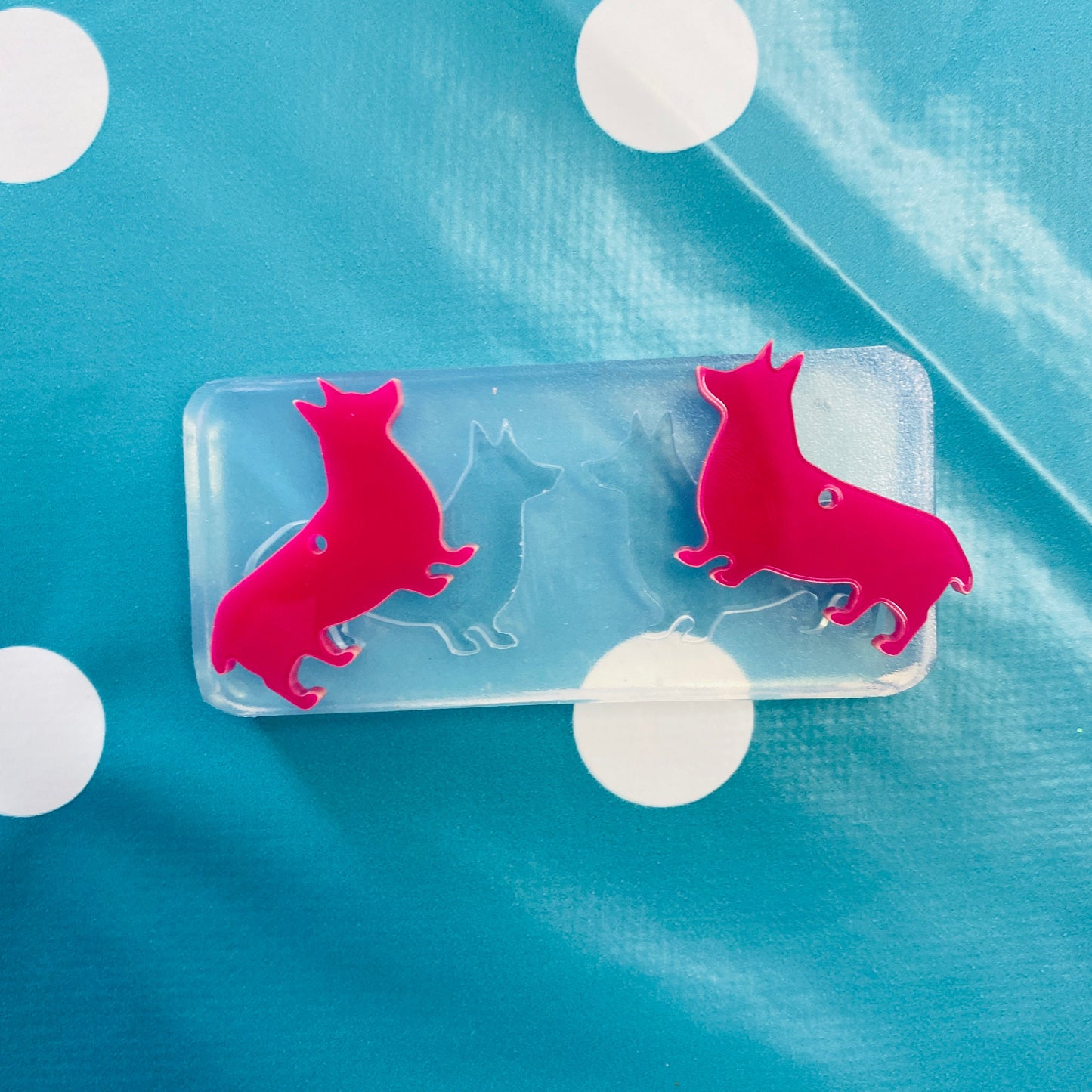 25mm Silicone Earring Corgi Dog Dangle Mold - Earrings Resin Crafter Mould Breed EM120