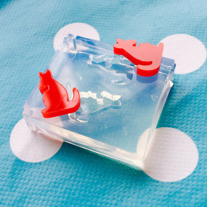 Silicone Earring Kangaroo Stud Mold  - Earrings Resin Crafter Mould Nature Animal EM72 T