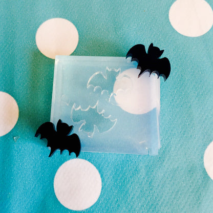 12mm Silicone Bat Earring Stud Mold  - Earrings Resin Crafter Mould EM201 ccc
