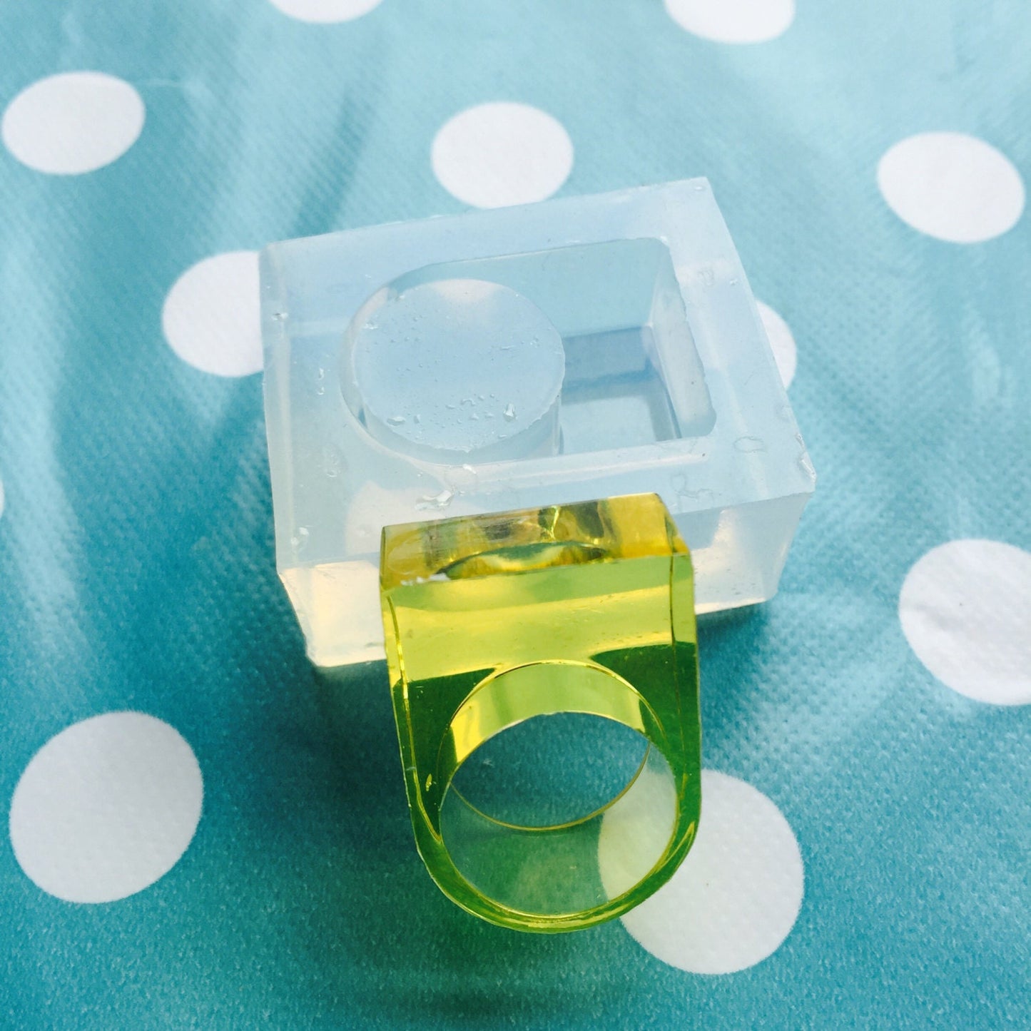 US 6.7 US 8.5 Silicone Ring Mold - Square Chunky Resin Mould RM01