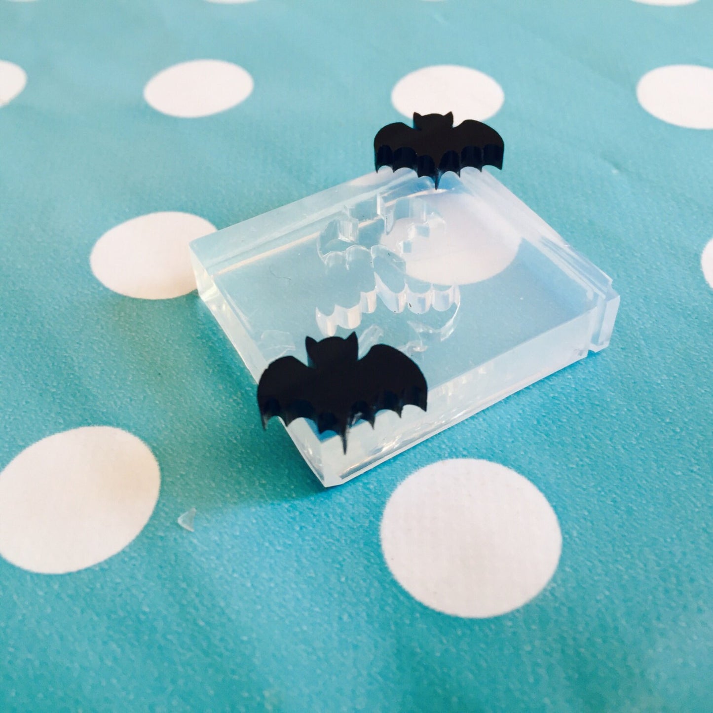 12mm Silicone Bat Earring Stud Mold  - Earrings Resin Crafter Mould EM201 ccc