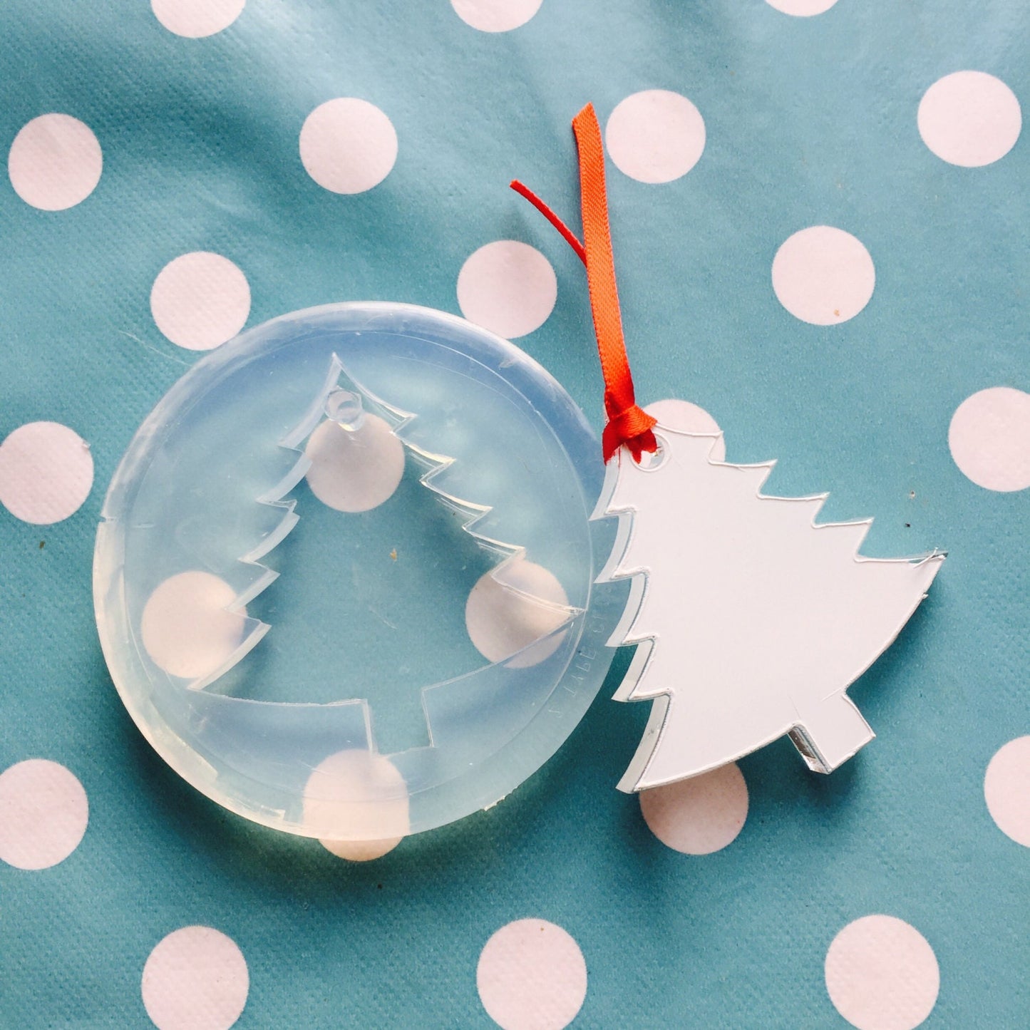 60mm Silicone Christmas Tree Decoration Mold GM24