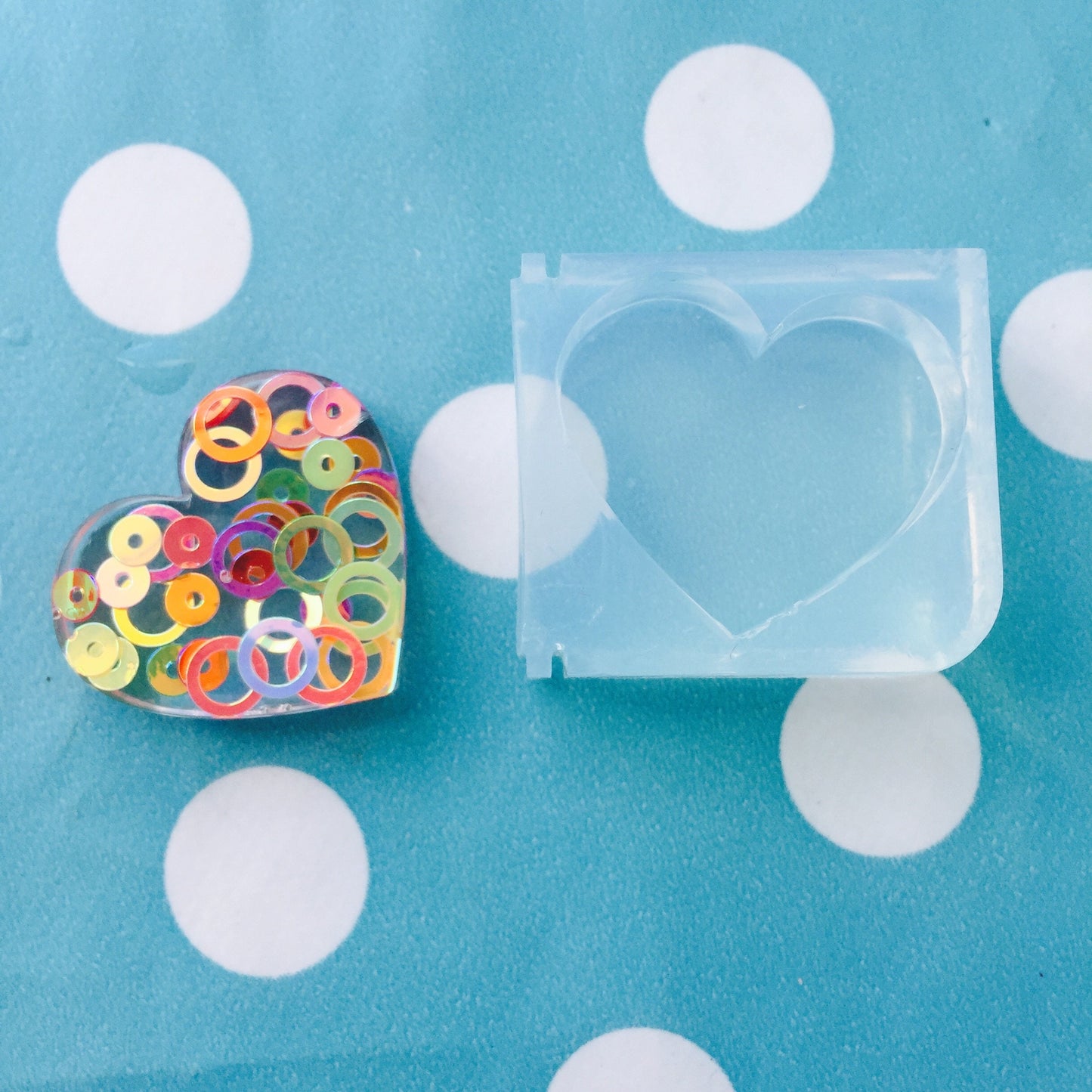 35mm Flat Heart Clear Silicone Mold