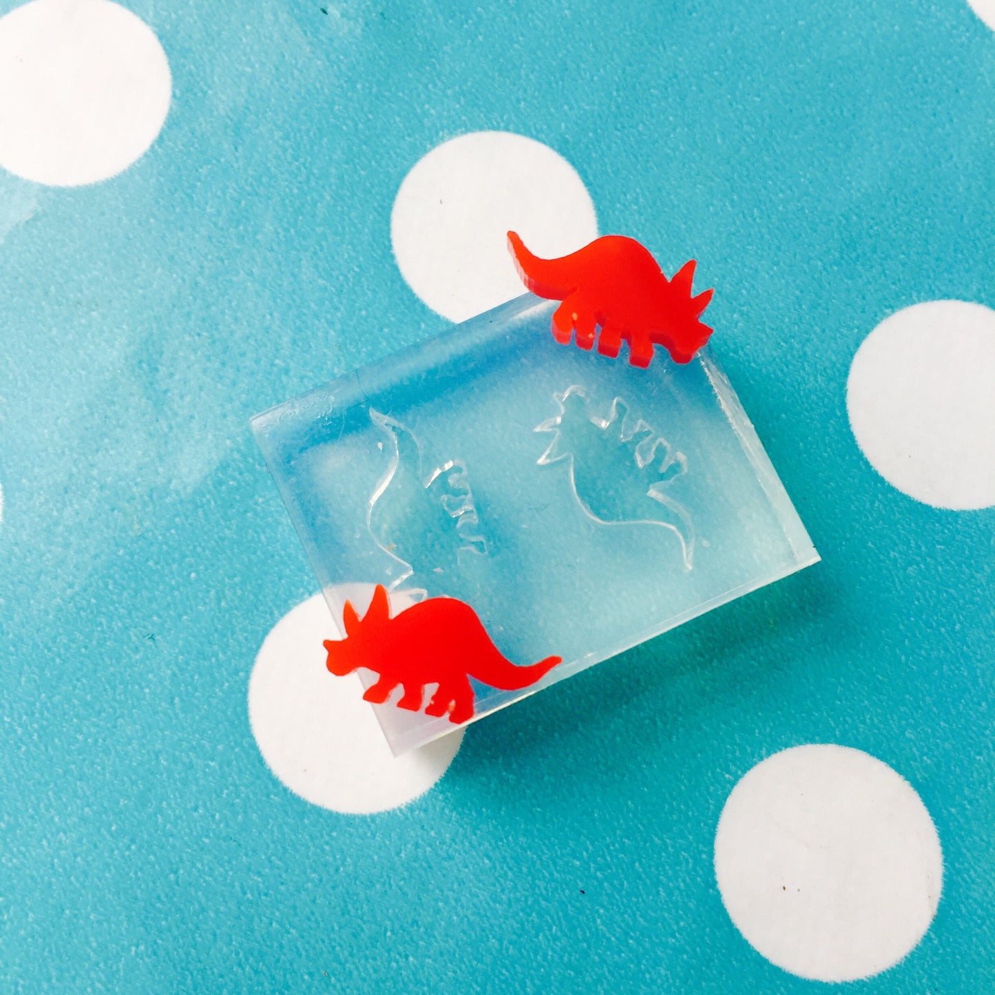 8mm Silicone Triceratops Stud Earring Mold - Resin Mould Crafter Dinosaur EM101 ccc T