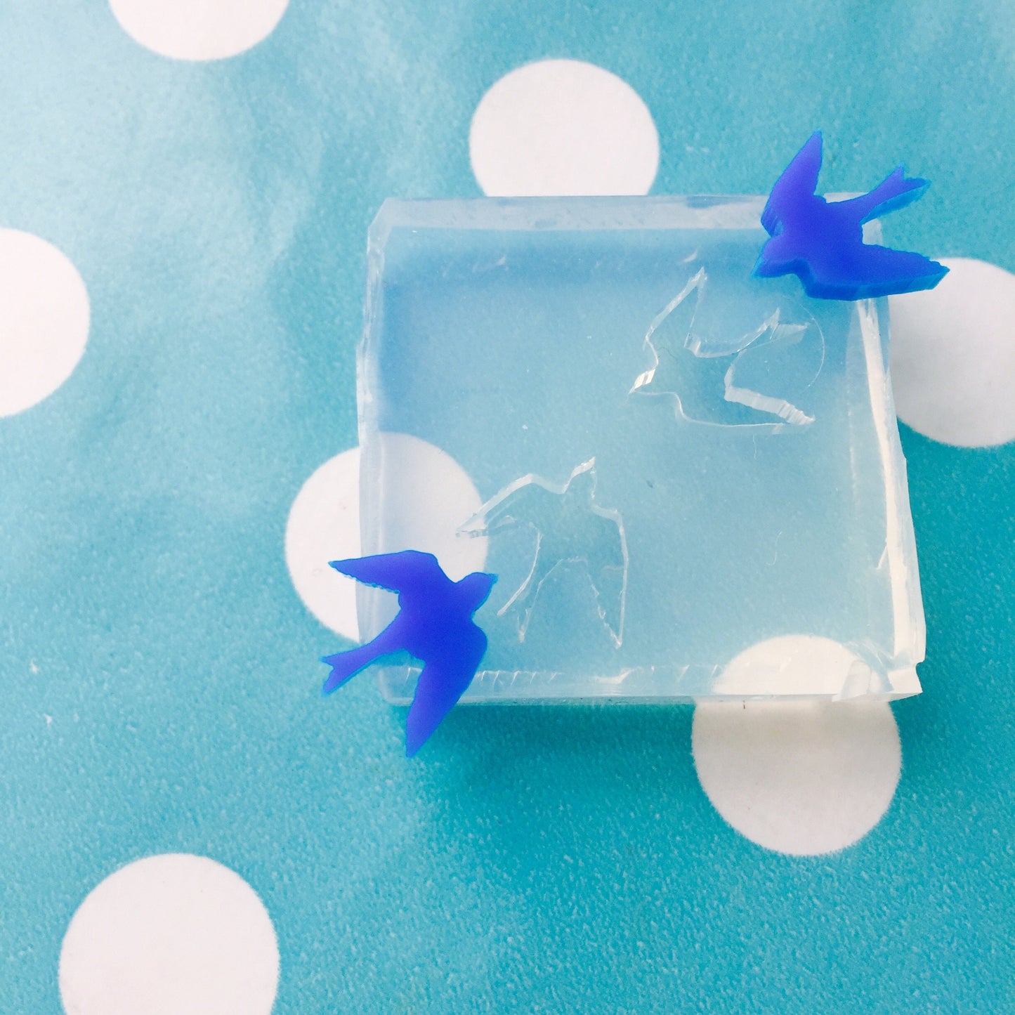 Clear Silicone Molds for Resin 14mm Swallow Earring Bird Wings Flying EM129