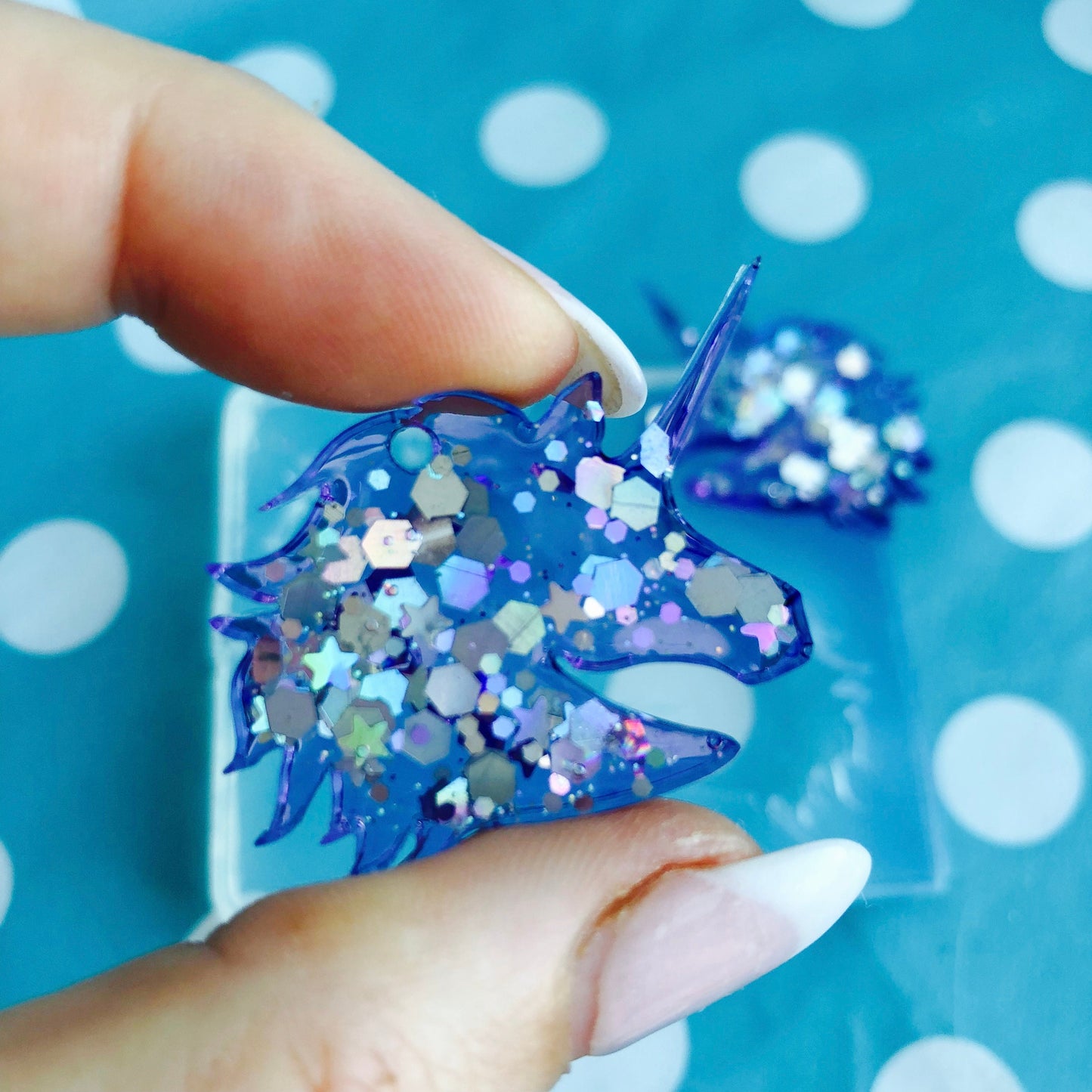 35mm Silicone Earring Unicorn Mold  - Earrings Resin Crafter Mould Mystical Animal EM22 with hole