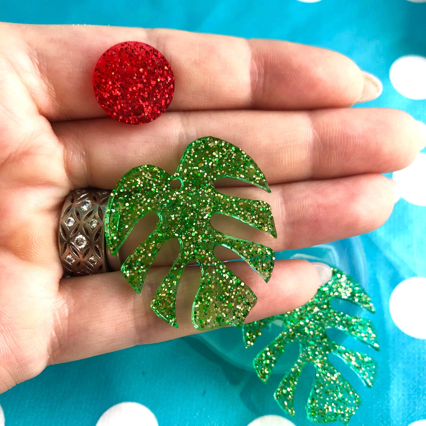 35mm XL Banana Monstera Leaf Silicone Earring Mold EM14