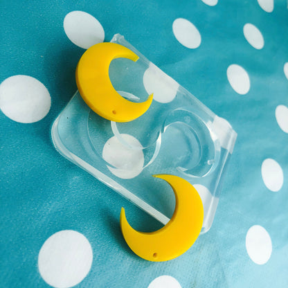 27mm Flat Crescent Moon Silicone Earring Mold - EM390