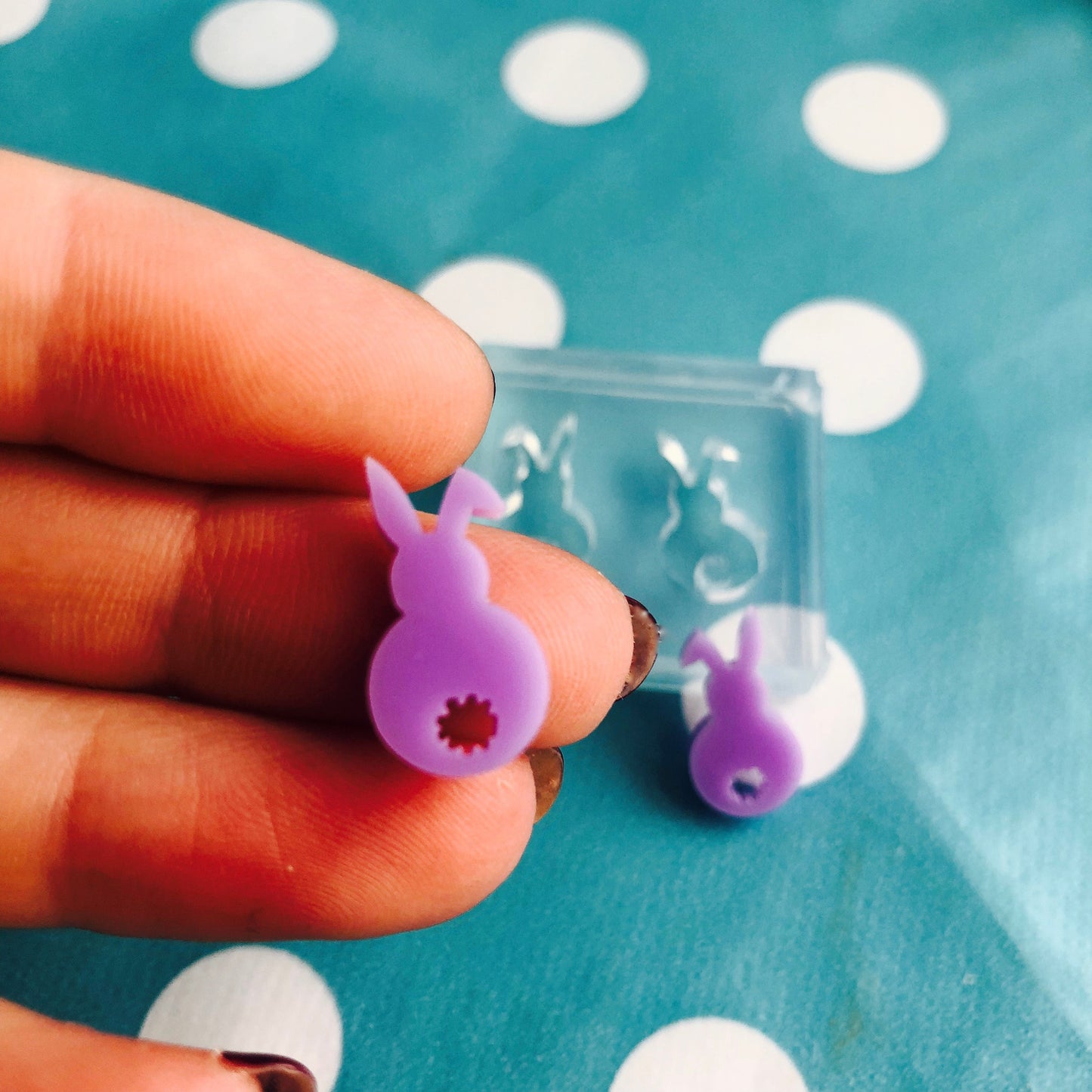 17mm Silicone Earring Mold Rabbit bunny stud
