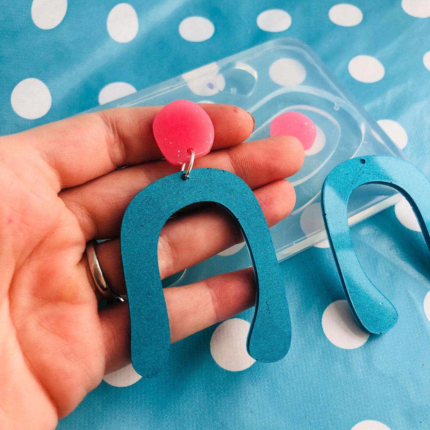 60mm XL Noodle Arc Silicone Dangle Earring Mold - Resin Mould EM300