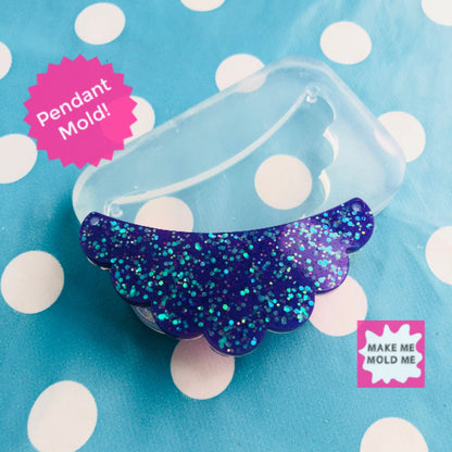 70mm Silicone Scallop Edge Necklace Mold  - Earrings Resin Crafter Mould Pendant PM39