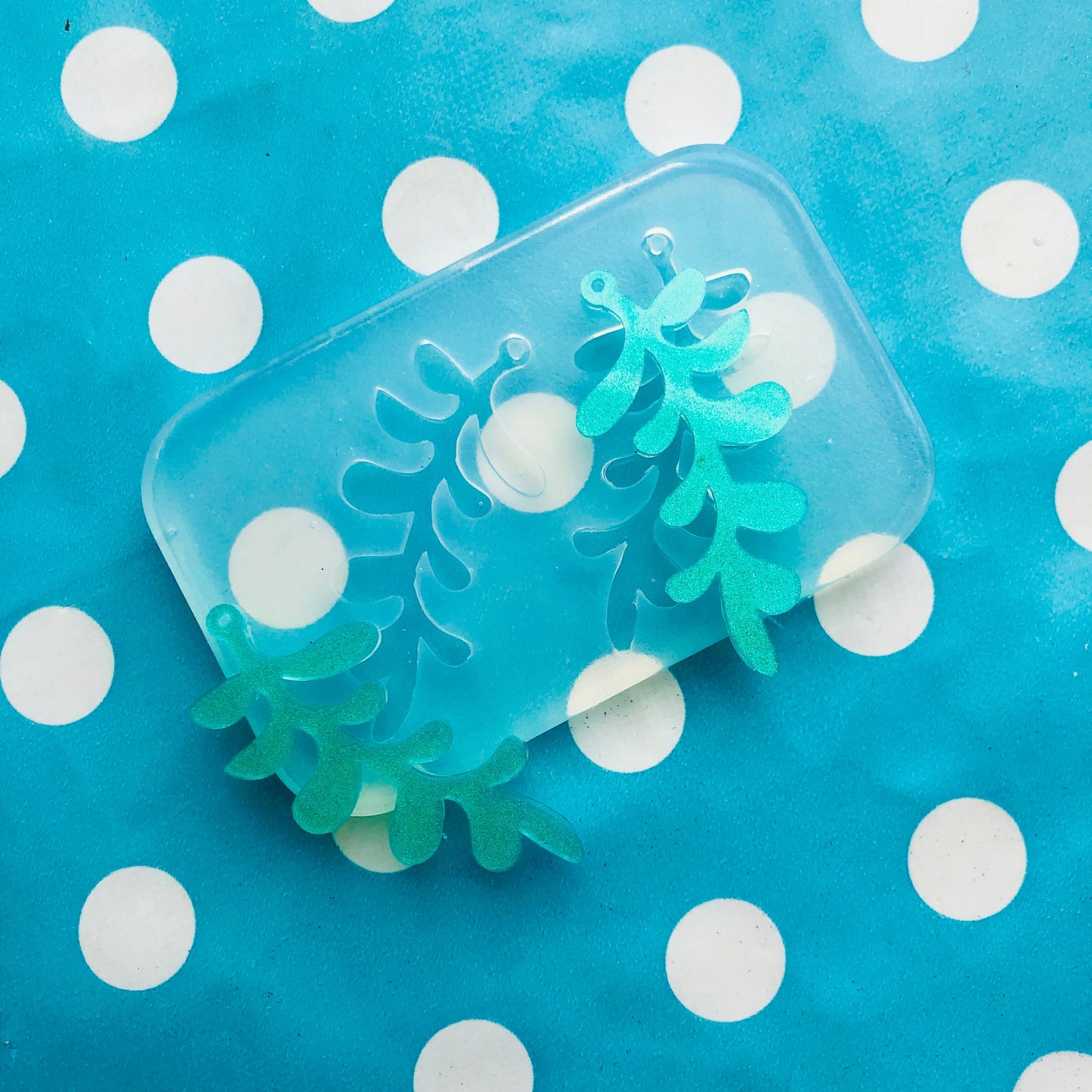 Leaf 5 of Leafy Liaison Collection EM415