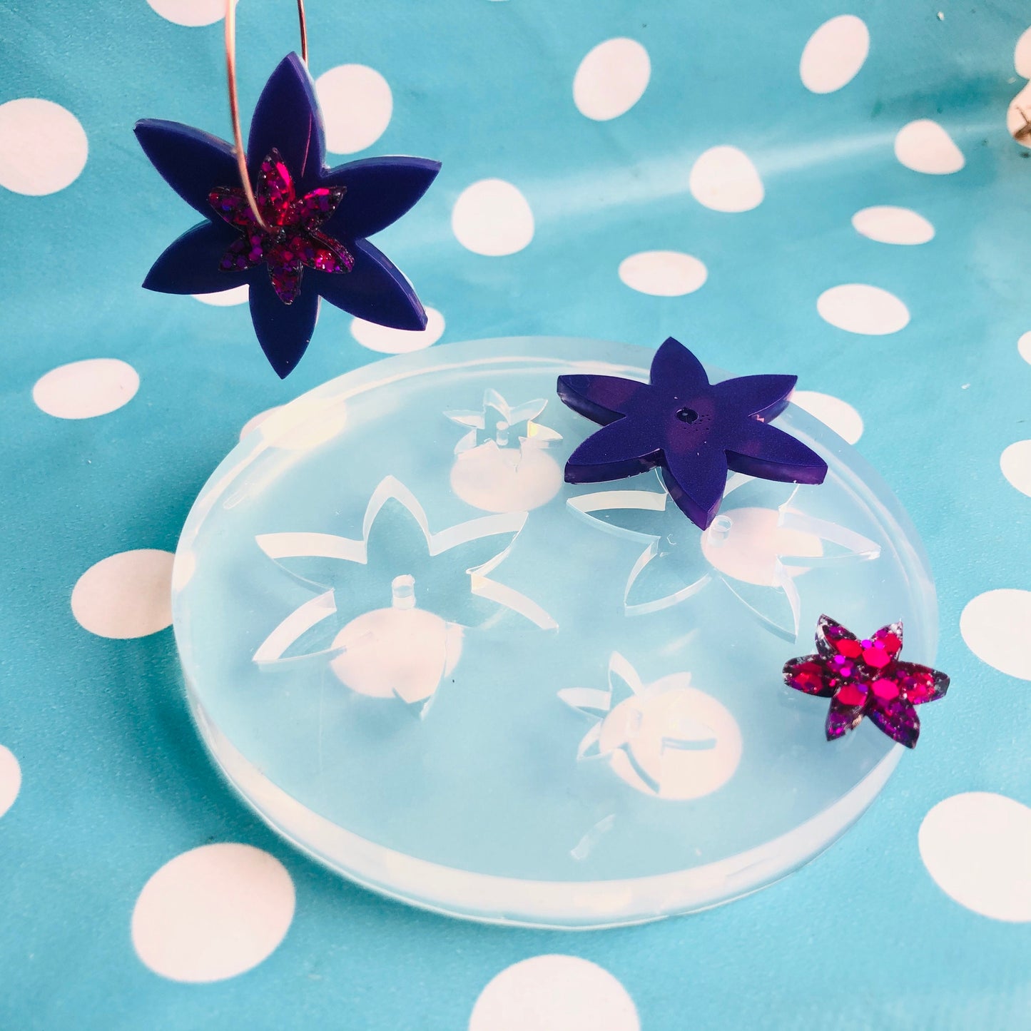 40mm Silicone Spinner Flower Earring Mold - Resin Moulds EM469