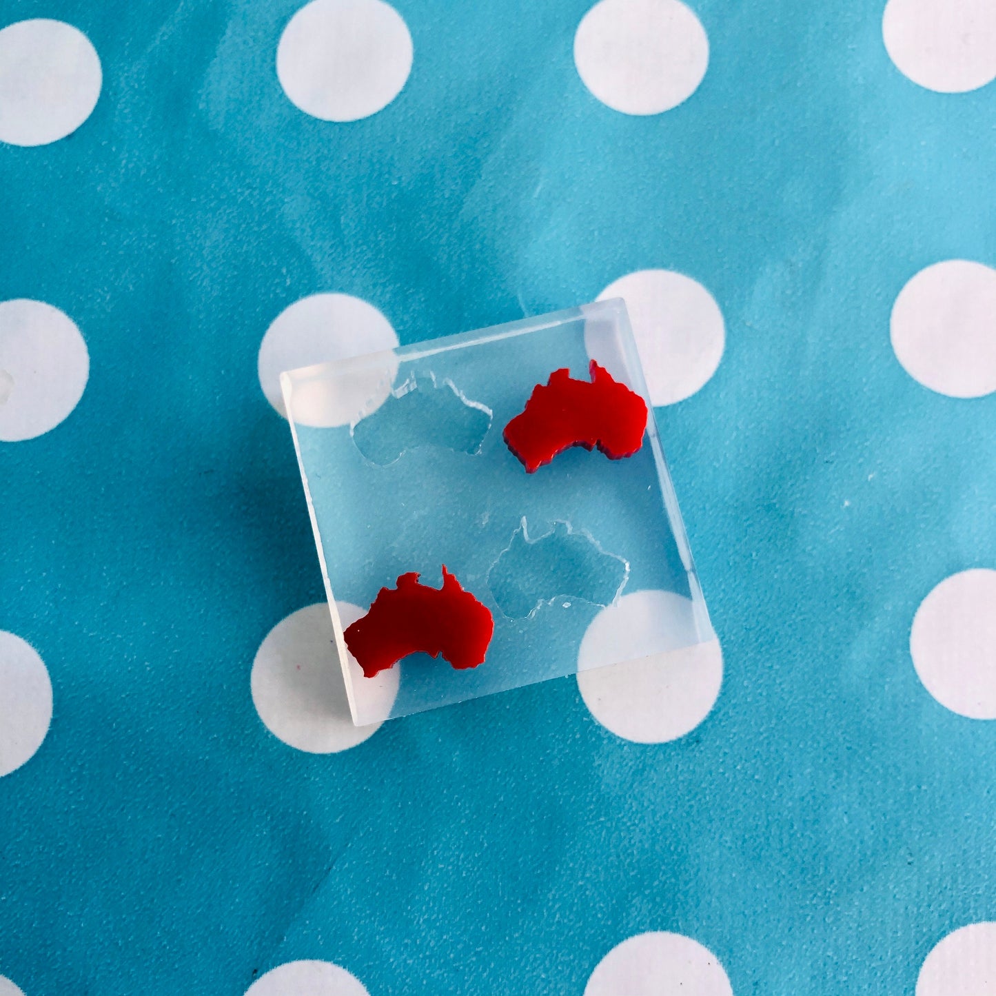 14mm Silicone Australia Map Stud Earring Mold-  Earrings Resin Crafter Mould EM485 ccc T