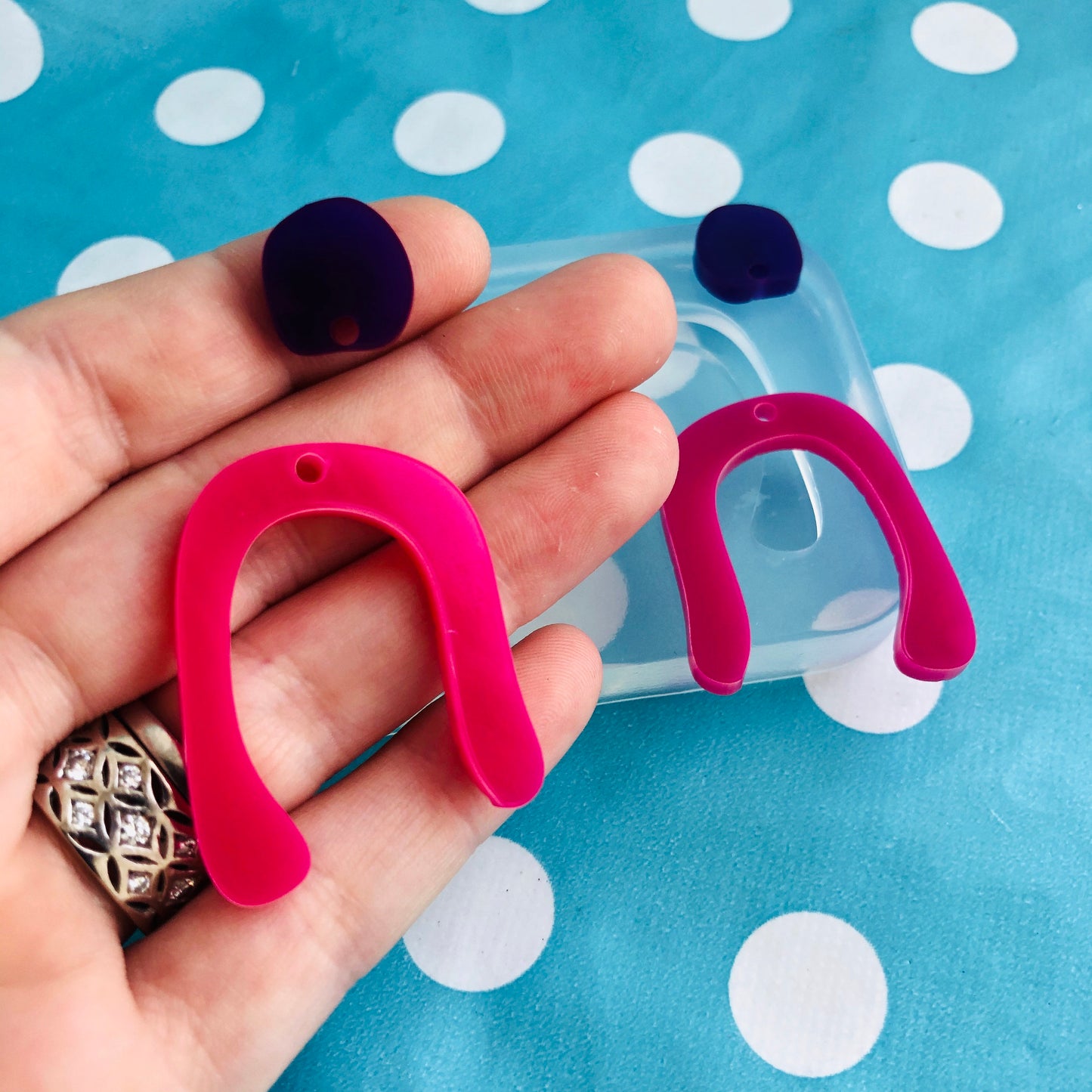 60mm XL Noodle Arc Dangle Earring Mold EM497 ccc T