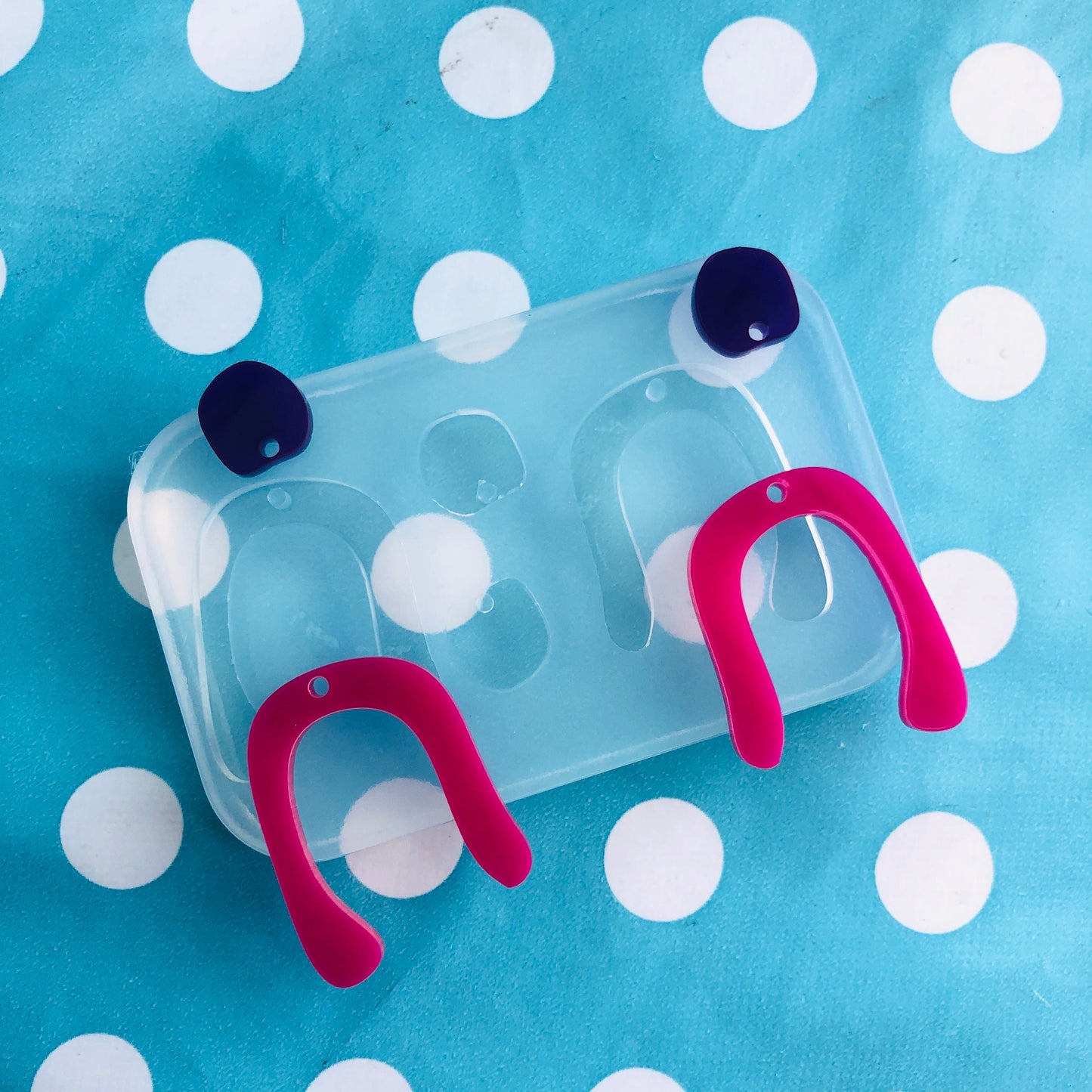 60mm XL Noodle Arc Dangle Earring Mold EM497 ccc T