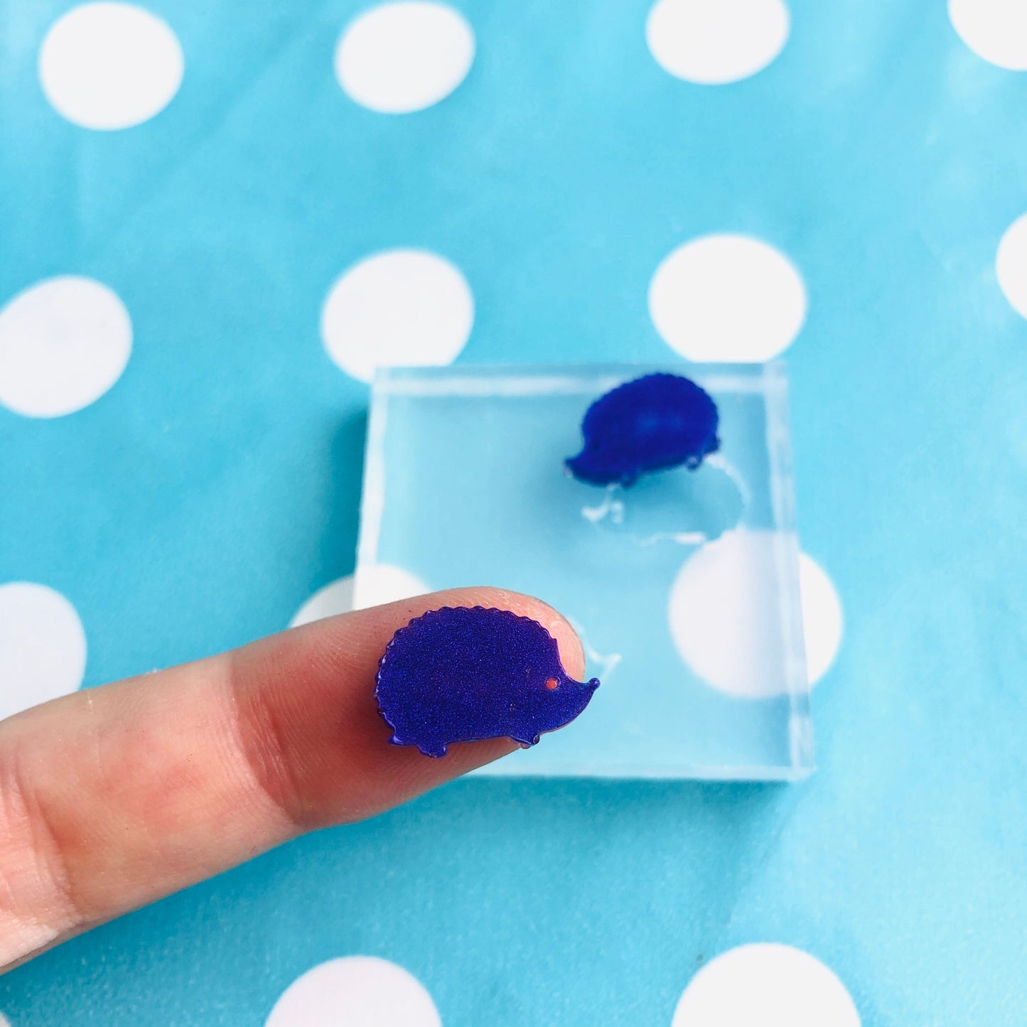 15mm Hedgehog Silicone Earring Mold - Mould Resin Hog Shape EM499 ccc T