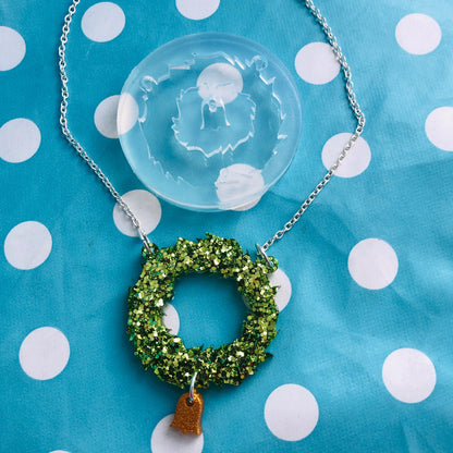 45mm Silicone Christmas Wreath Necklace Mold with Bell - Resin Flexible Rubber Clear Necklace DIY Holiday PM54