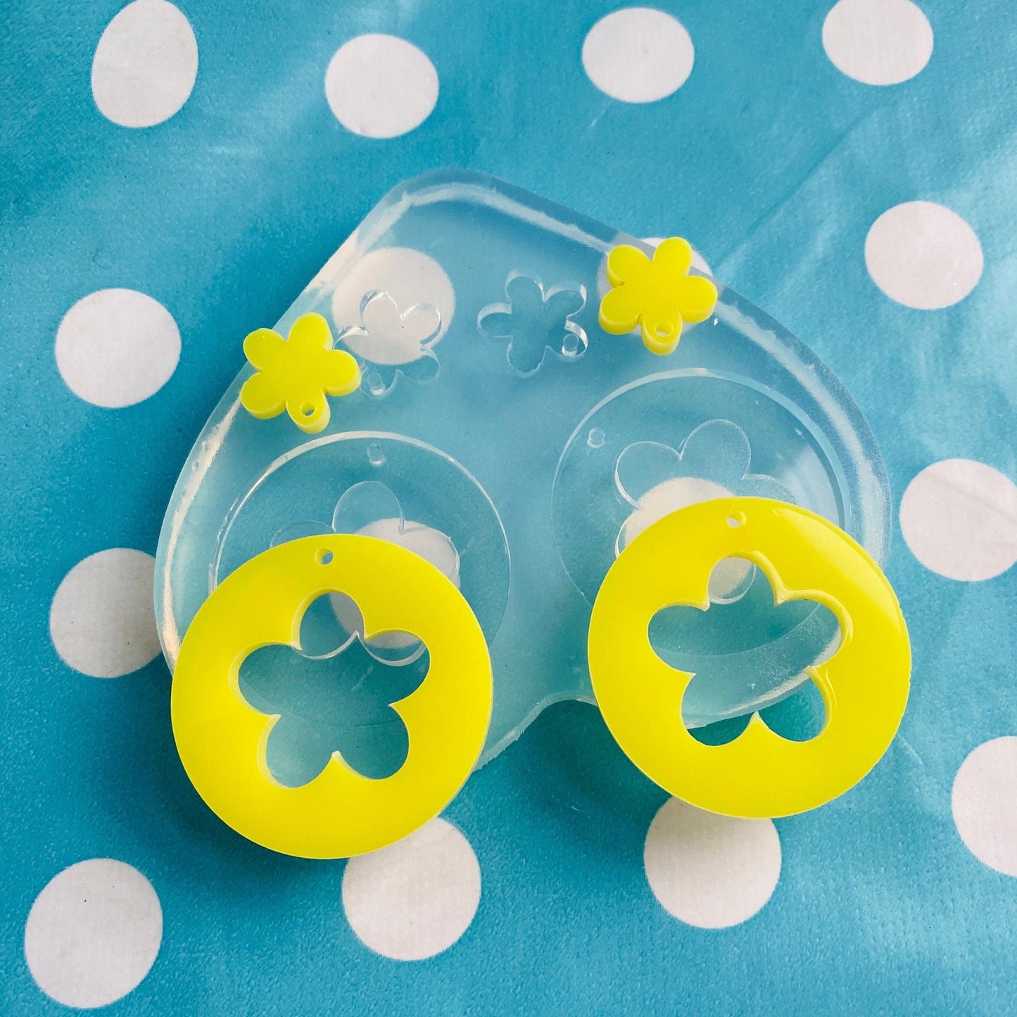 35mm Cut Out Flower Dangle Earring Mold - Silicone Mold Craft Resin Earrings EM511
