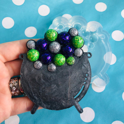 Silicone Cauldron Necklace Mold: Halloween Resin Crafter Mould (60mm)