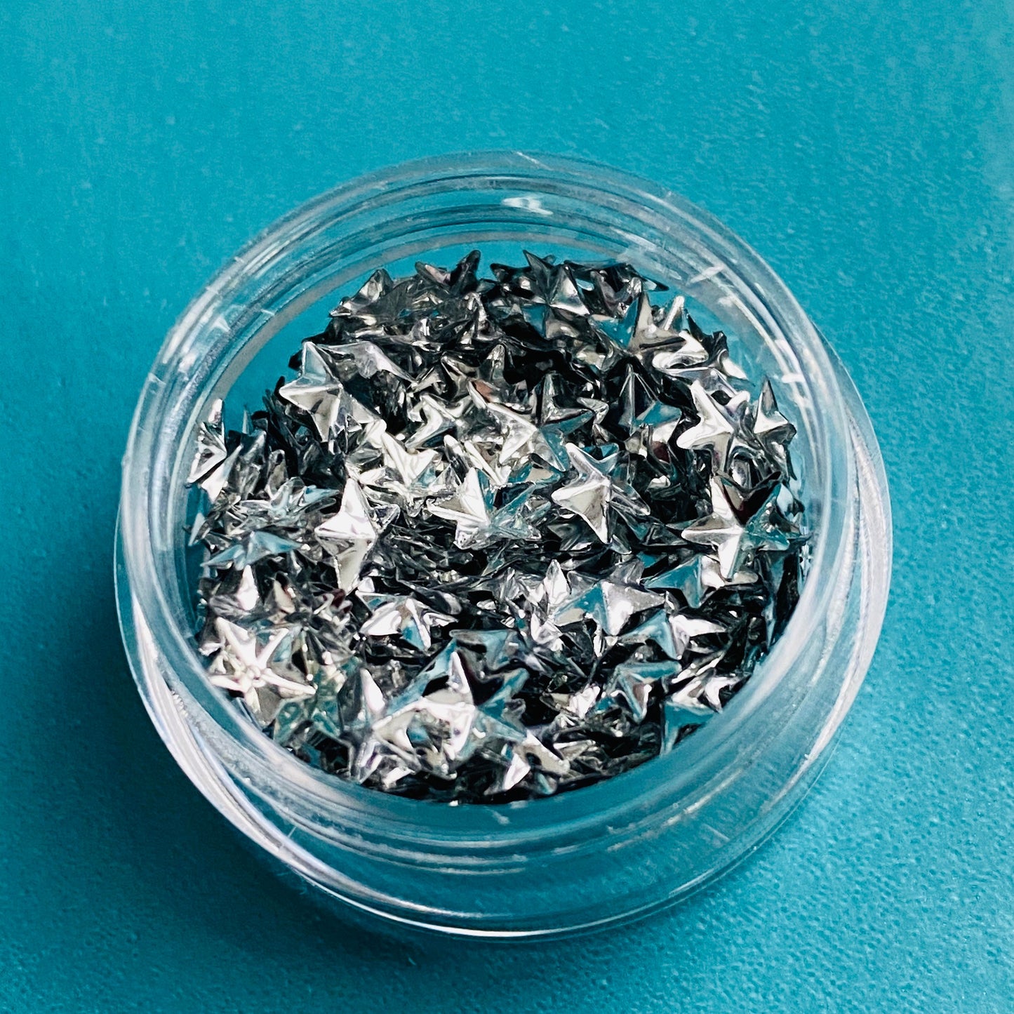 3D Silver Star Confetti: 5mm (5ml Tub) Craft Supplies