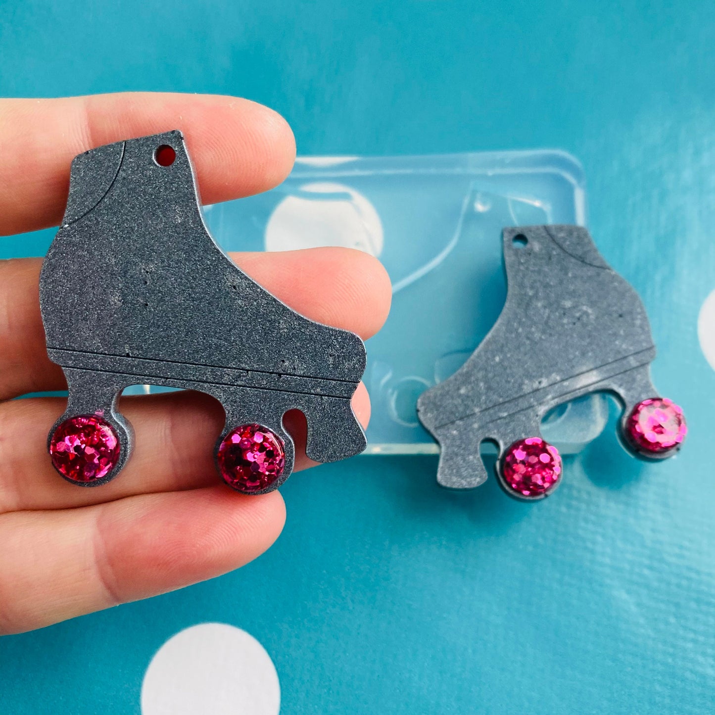 40mm Silicone Roller Boots Earring Mold -  80's Earrings Mould EM527