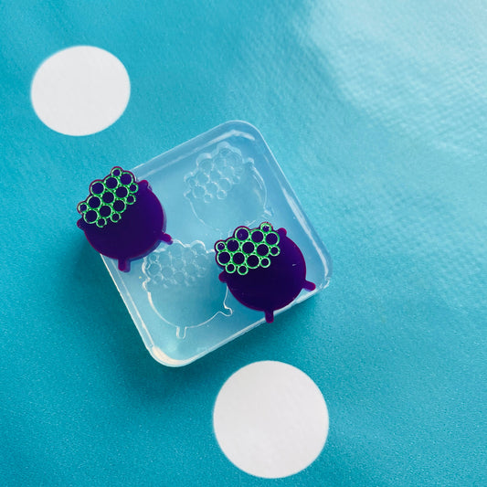 17mm Silicone Cauldron Stud Earring Mold EM571
