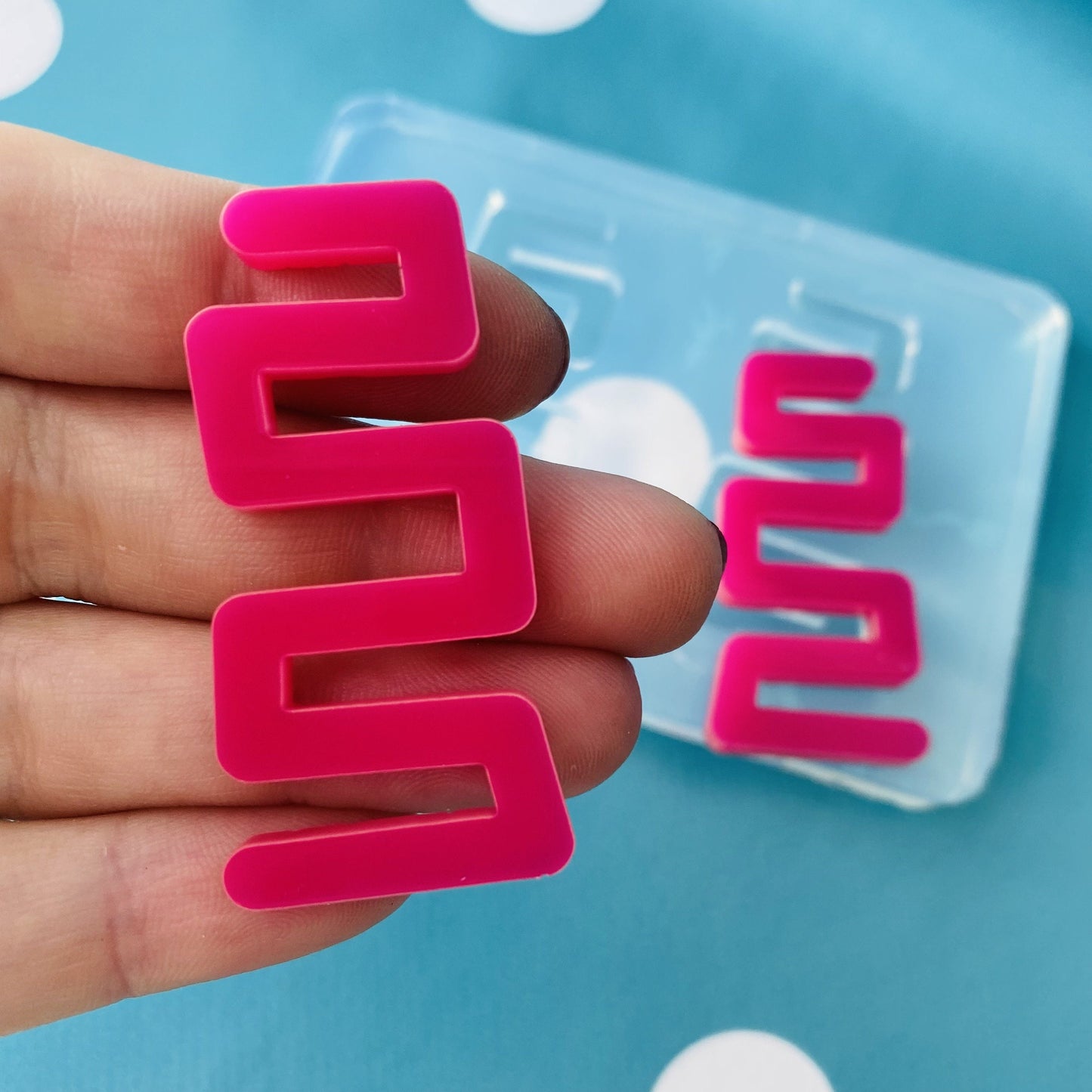 45mm Squiggle Silicone Earring Mold EM110