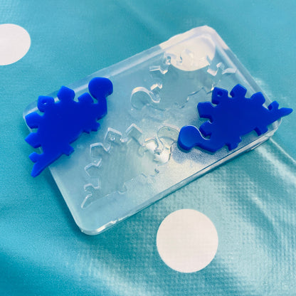 Clear Silicone Molds for Resin 42mm Earrings Stegosaurus Dinosaur Reptile EM176