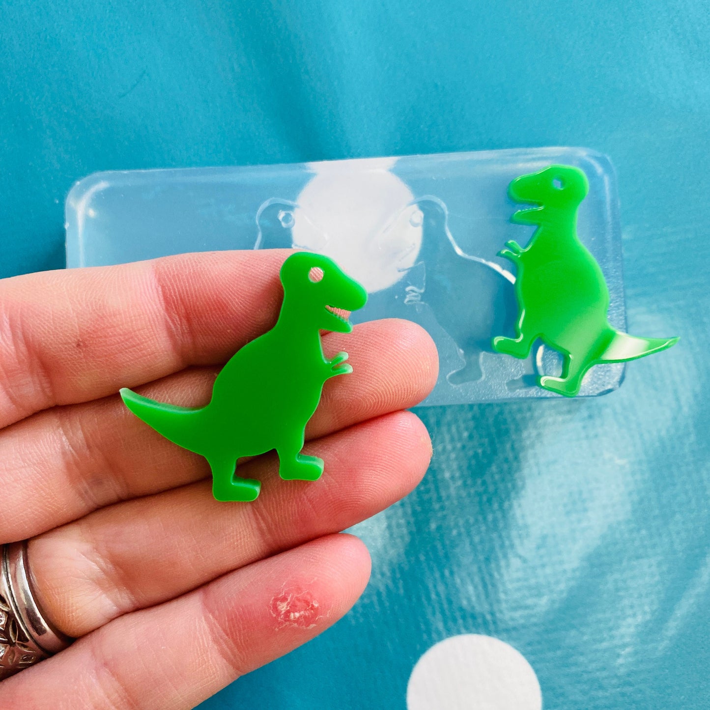 Silicone Earrings T Rex Mold Resin  - Earring Resin Crafter Dinosaur EM134