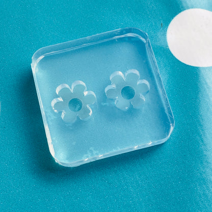 12mm Silicone Earring Flower Stud Mold  - Earring Resin Crafter Mould EM139