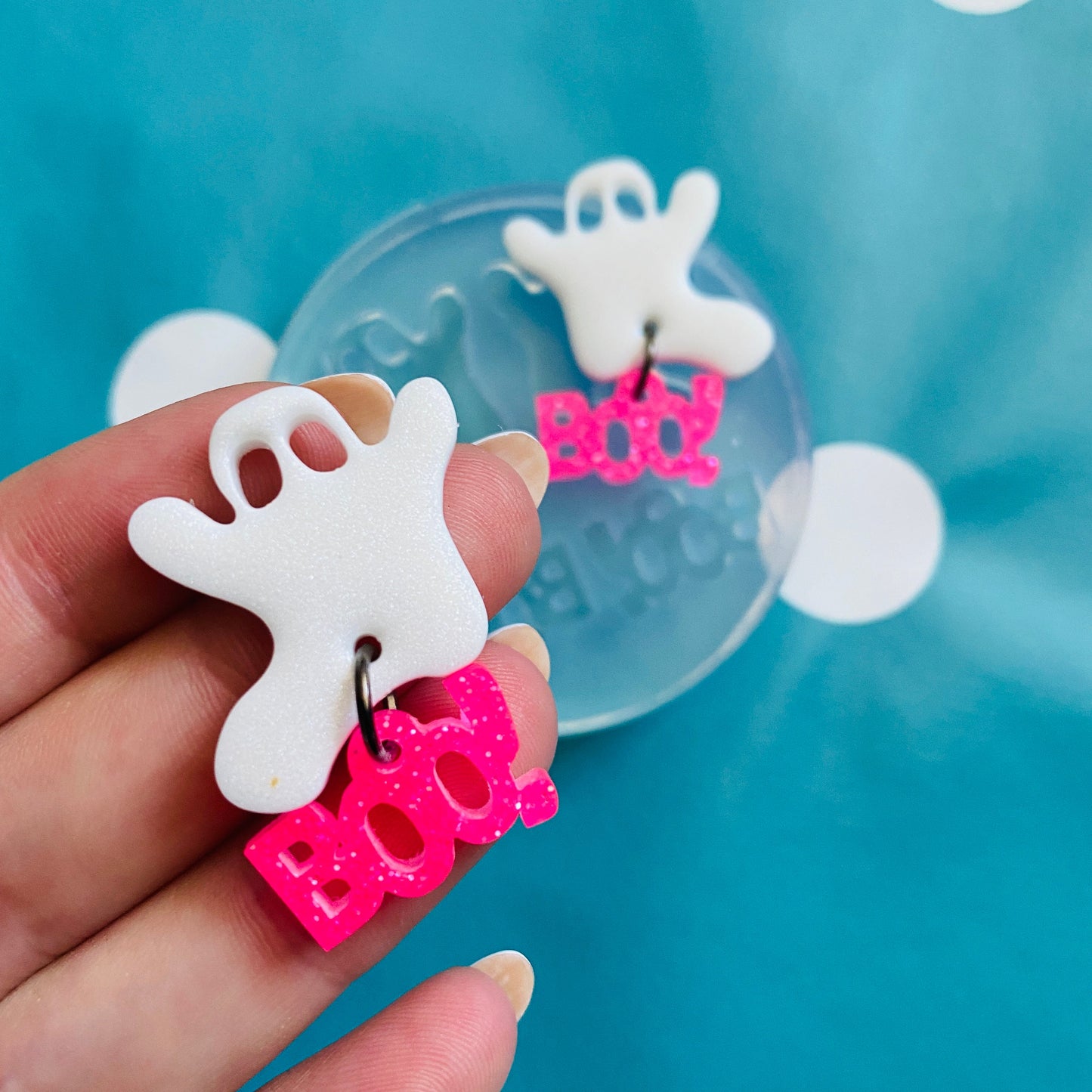 3D 35mm Silicone Ghost Boo Stud Earring Mold For Resin Jewellery - Halloween EM339