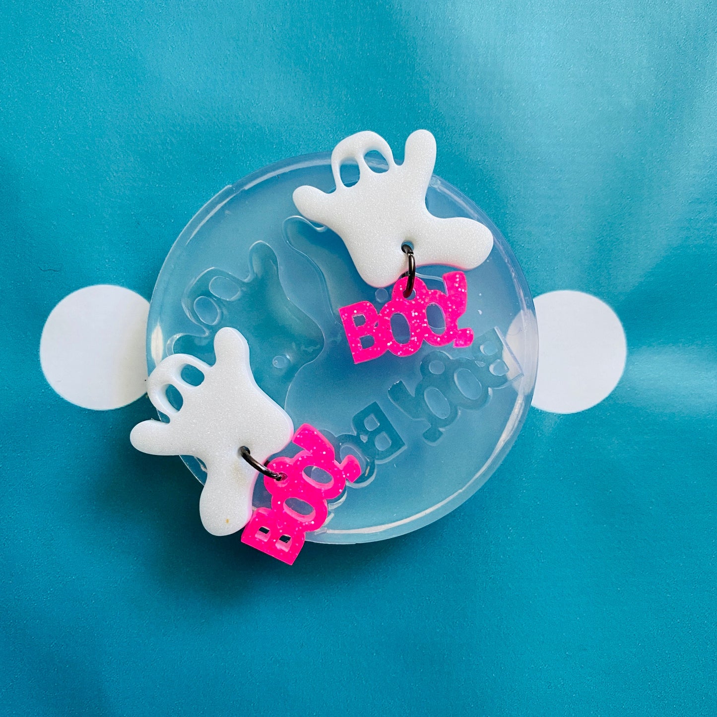 3D 35mm Silicone Ghost Boo Stud Earring Mold For Resin Jewellery - Halloween EM339