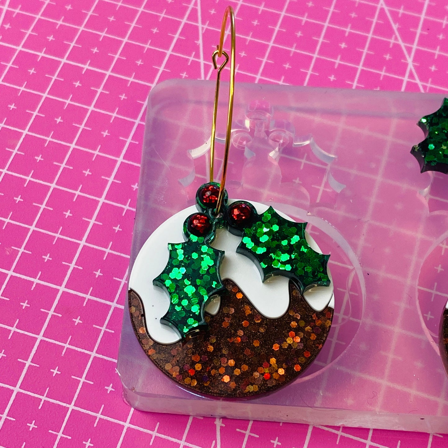 35mm Christmas Pudding Holly Earring Mold - Silicone Mold Craft Resin Earrings