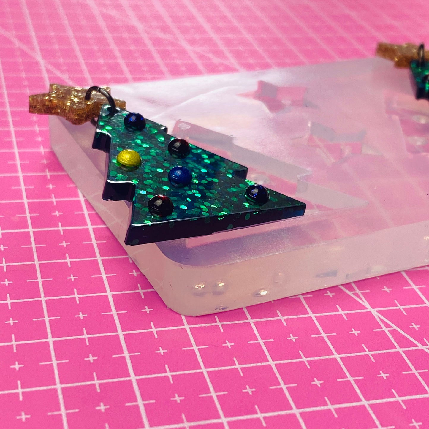 Clear Silicone Mold for Resin 40mm Christmas Tree Star 3D Domed Bauble Earring Mold