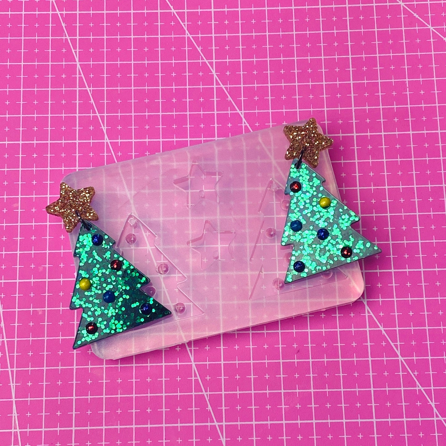 Clear Silicone Mold for Resin 40mm Christmas Tree Star 3D Domed Bauble Earring Mold