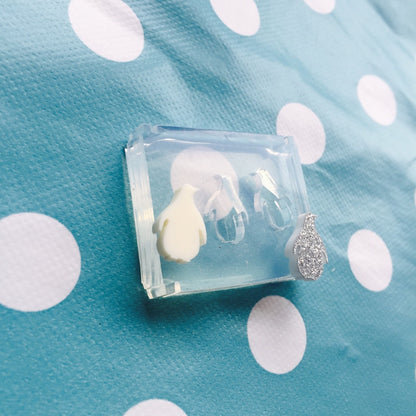 Silicone Earring Penguin shape Stud Mold  - Earrings Resin Crafter Mould EM116