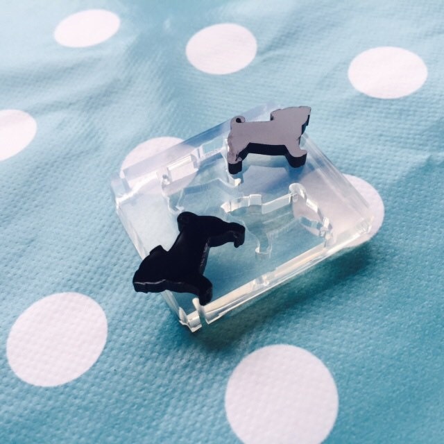 Silicone Earring Pug Dog shape Stud Mold  - Earrings Resin Crafter Mould EM92